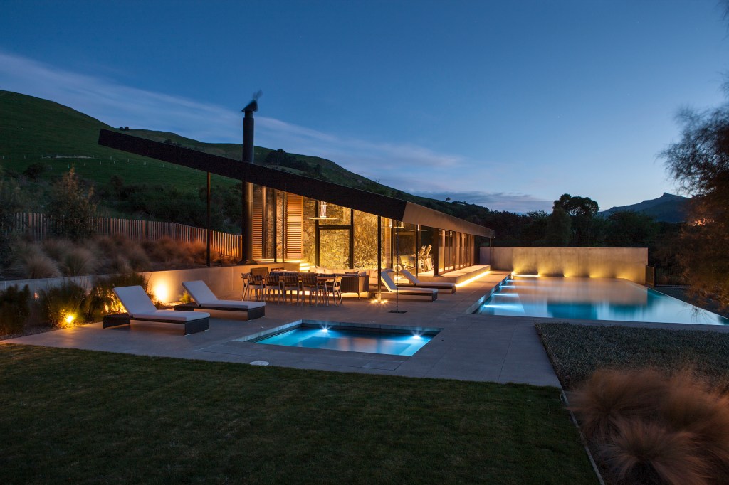 SMP Venture's Annandale Homestead Pool House